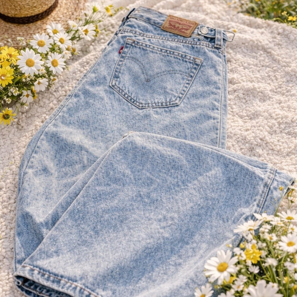 Levi's Cinch Baggy Jeans